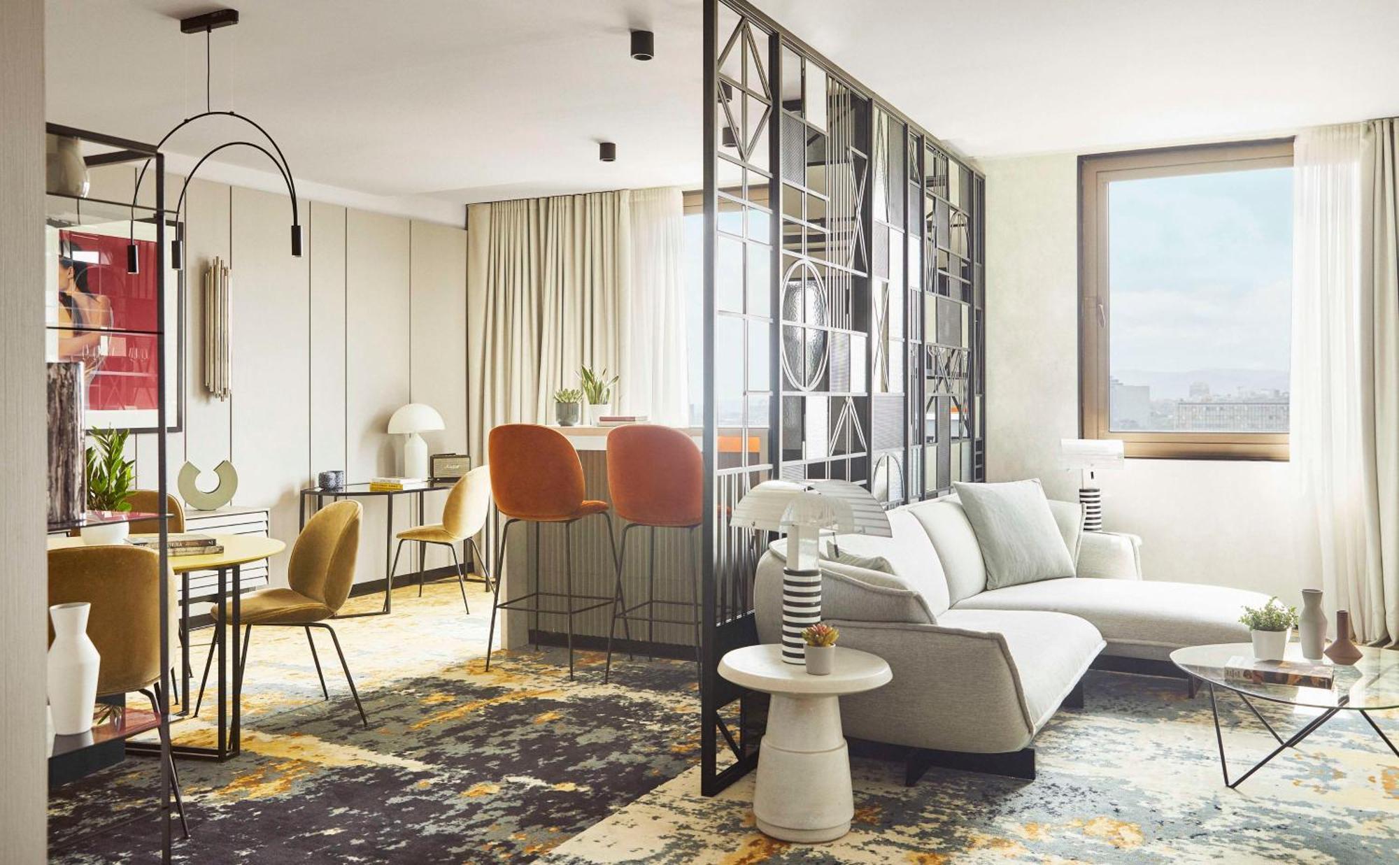Grand Hyatt Barcelona Hotell Exteriör bild A suite at the hotel